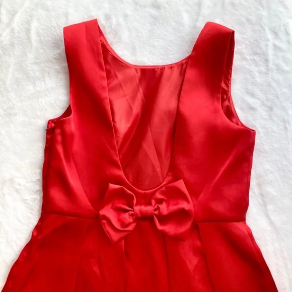 NWT Red Dress Boutique Open Back Red Dress With Bow in Size Medium - Picture 5 of 16